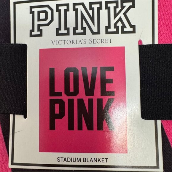 NIP RARE Y2K 2007 Victoria's Secret PINK Stadium Blanket PInk/Black, 50x60 - Picture 3 of 5